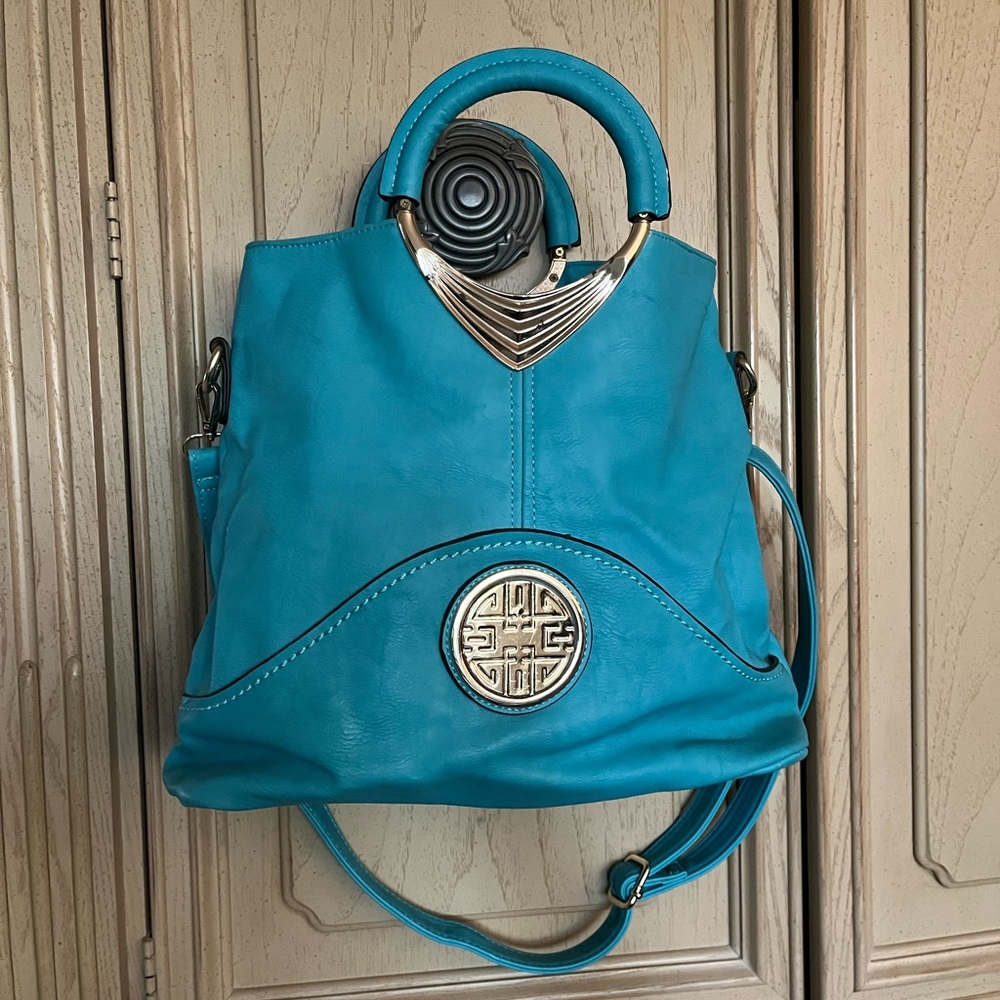 Turquoise shoulder bag